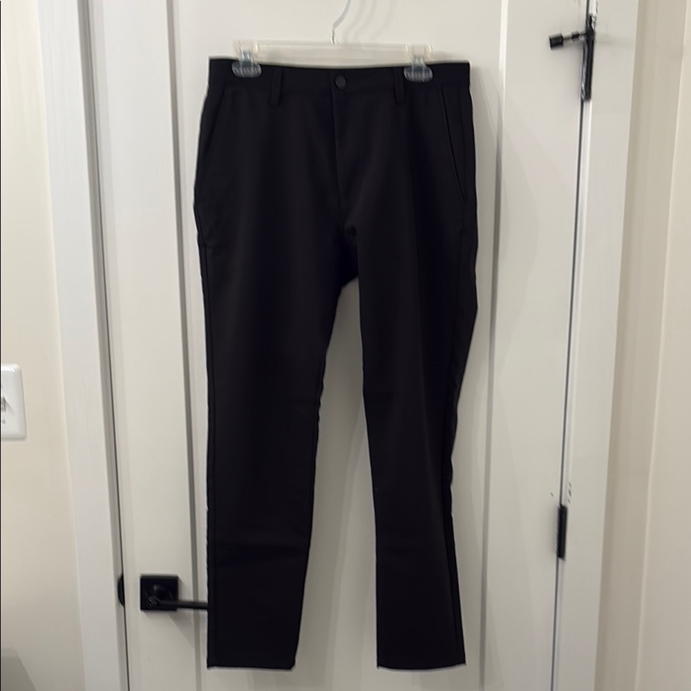 Zara NWOT Black Stretch Chinos Men’s Size Medium Sleek Business Casual
